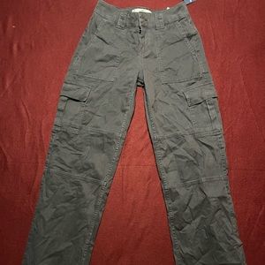 LOW-RISE Y2K BAGGY CARGO PANTS / Dark Grey
